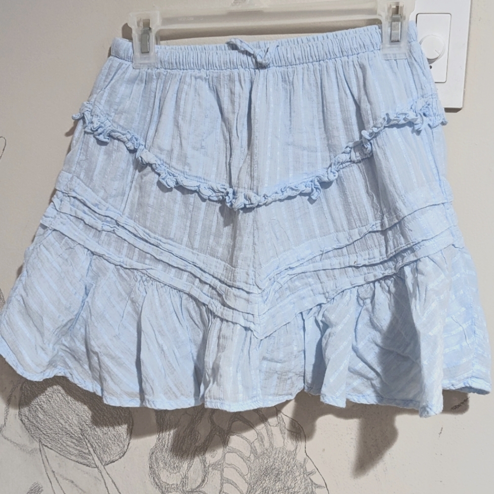Short skirt